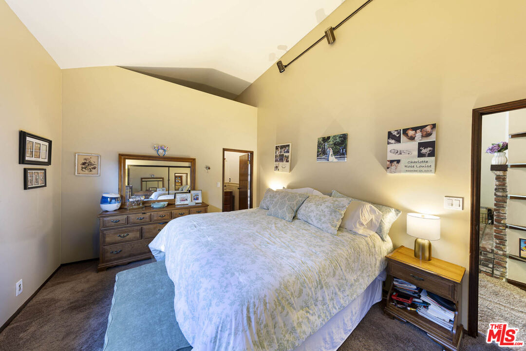 MLS #25609817 image #11