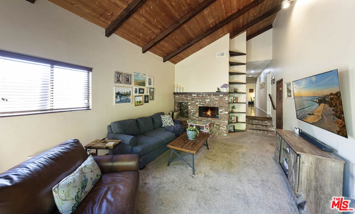 MLS #25609817 image #14