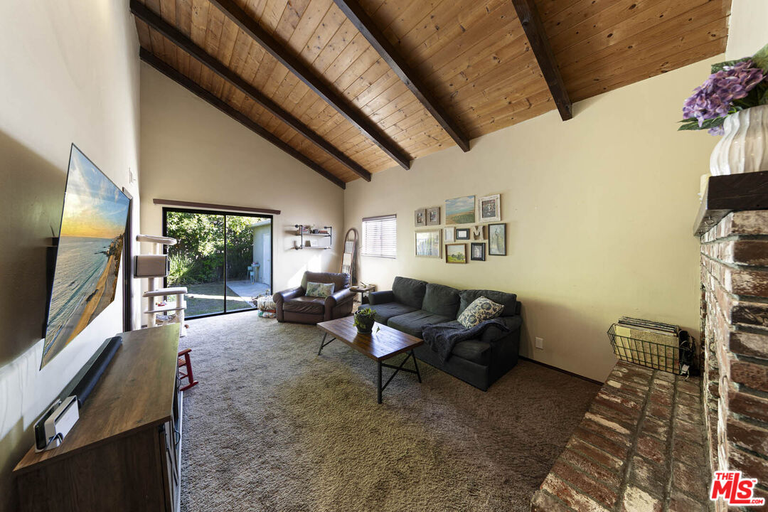 MLS #25609817 image #16