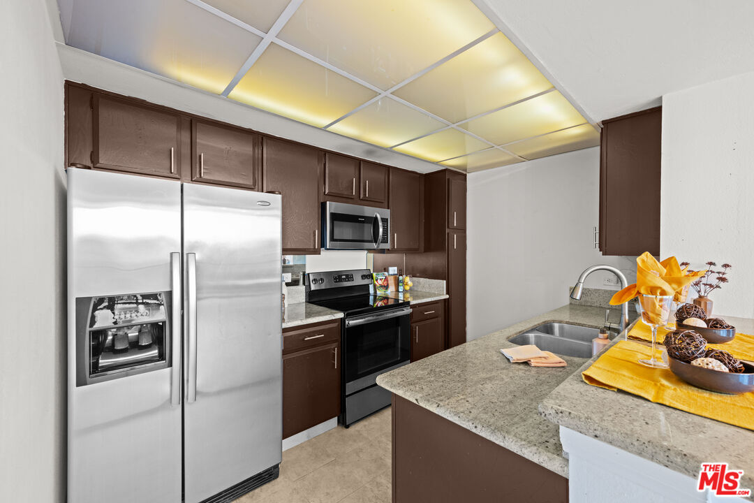 MLS #25609855 image #12