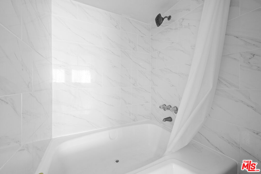 MLS #25609855 image #29