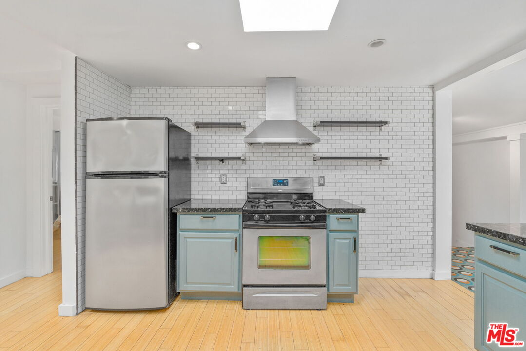 MLS #25609865 image #10