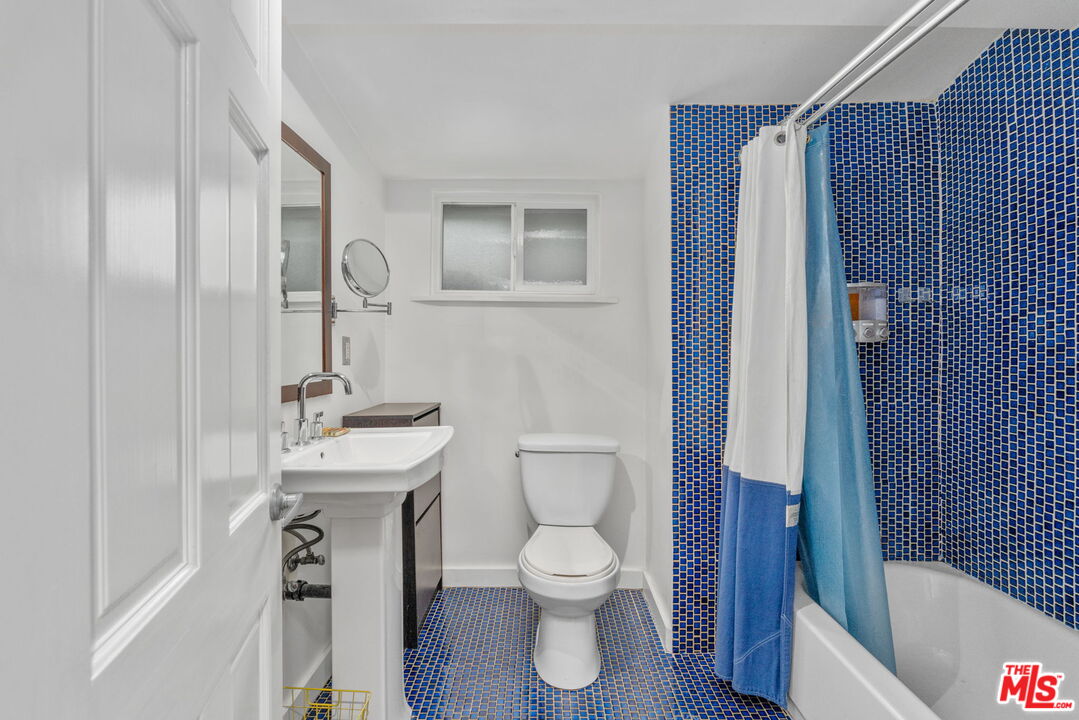 MLS #25609865 image #16