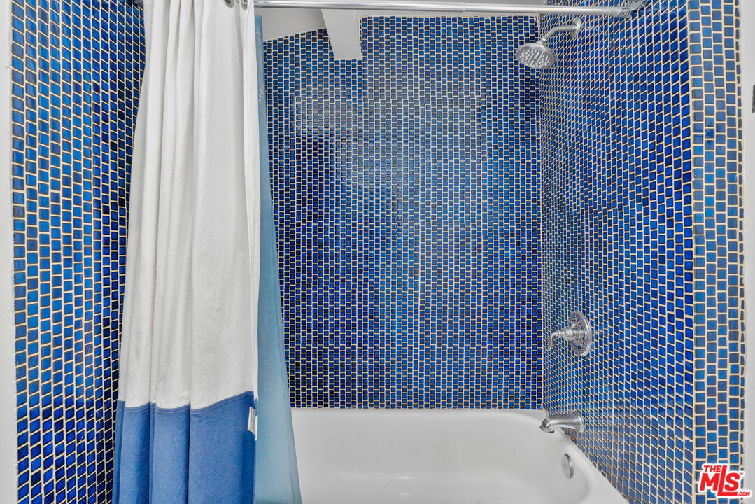 MLS #25609865 image #17