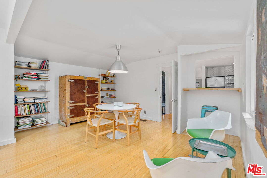 MLS #25609865 image #6