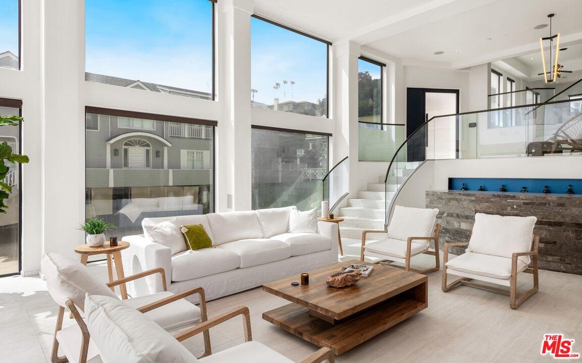 MLS #25609927 image #14