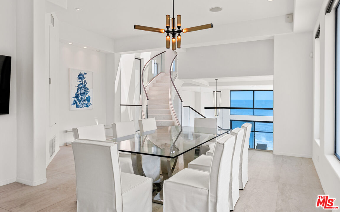 MLS #25609927 image #17