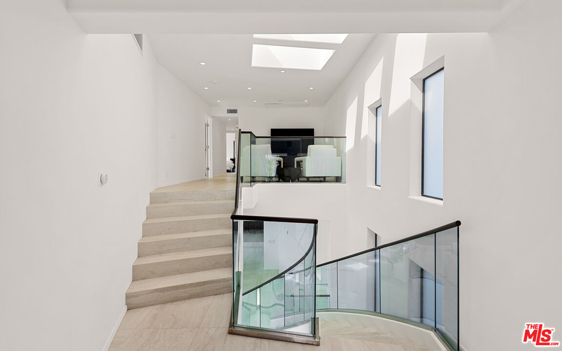 MLS #25609927 image #31