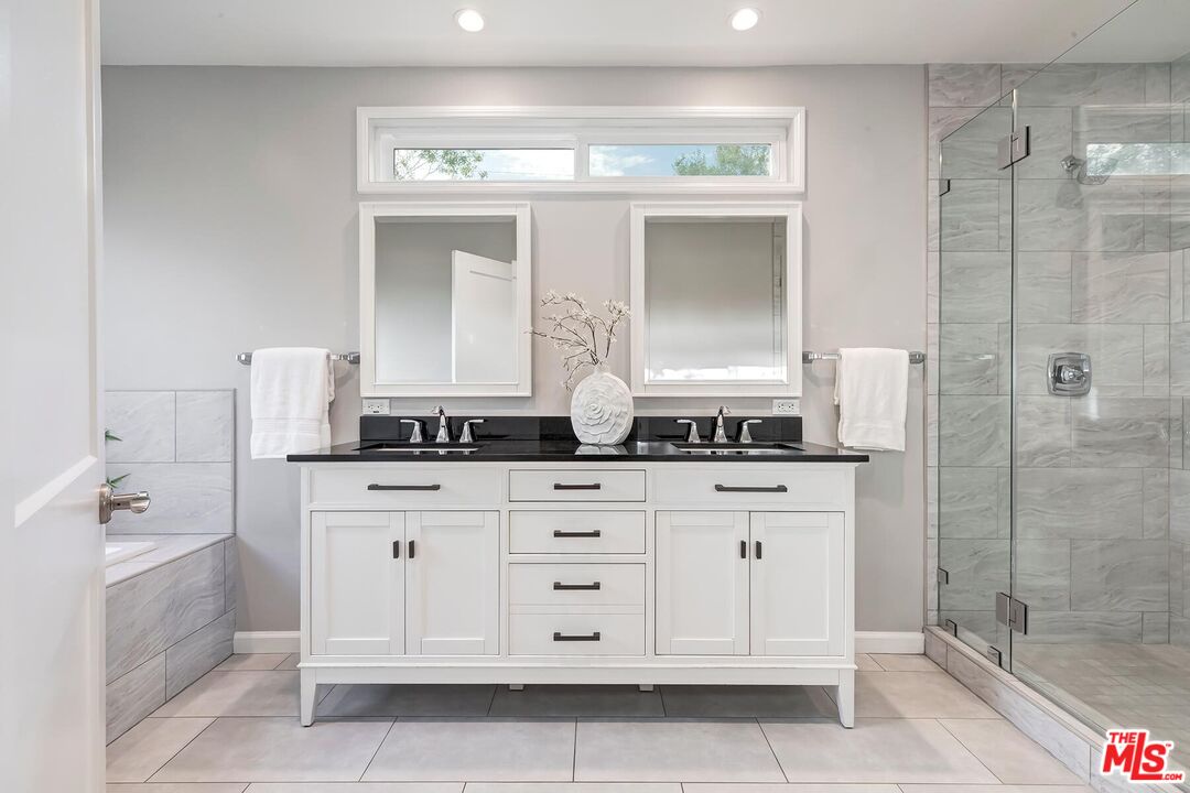 MLS #25609931 image #19