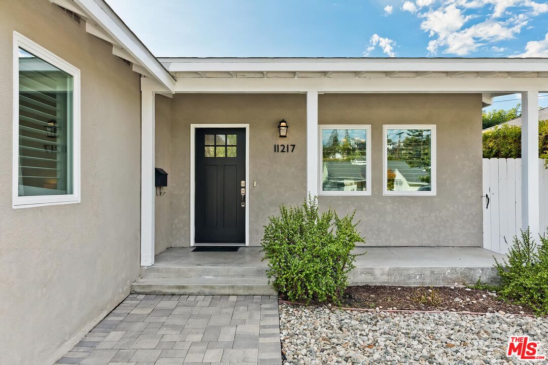 MLS #25609931 image #2