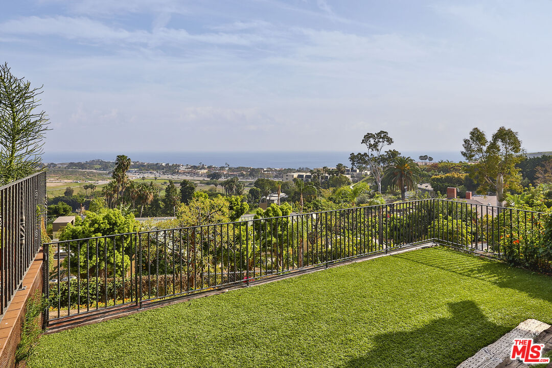 MLS #25610067 image #12