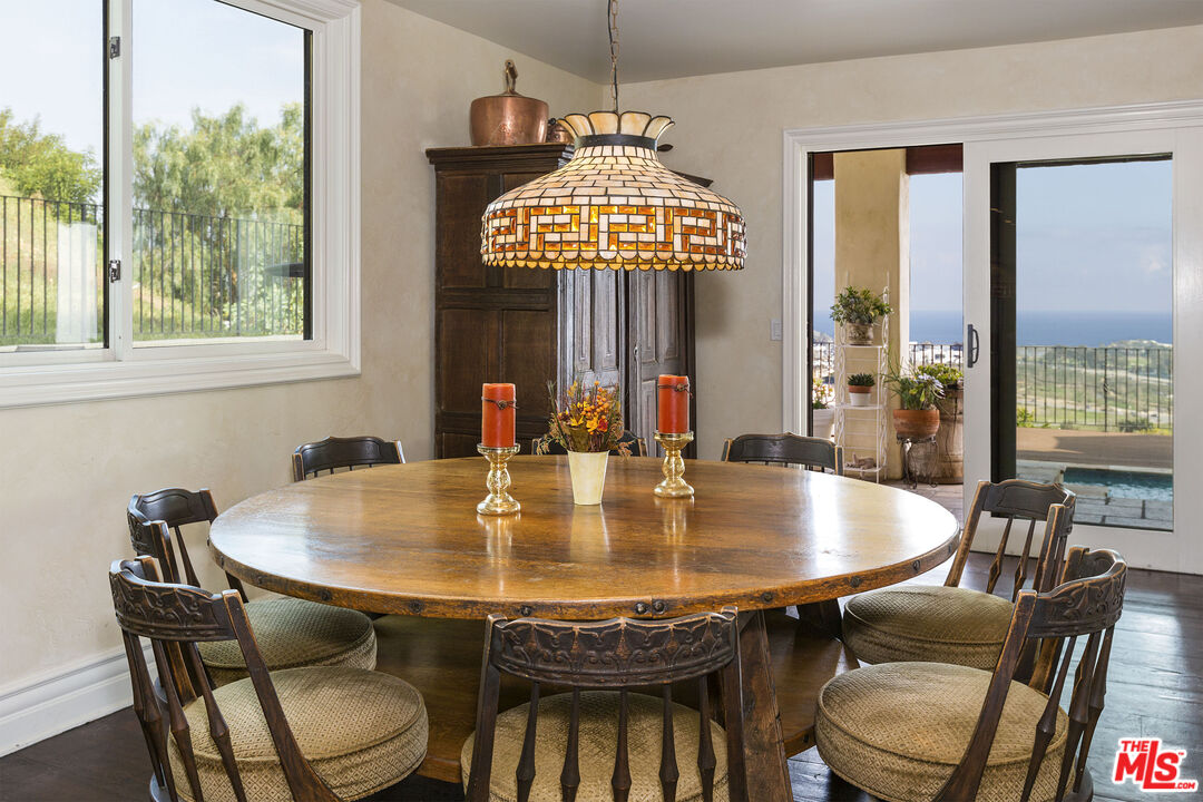 MLS #25610067 image #21