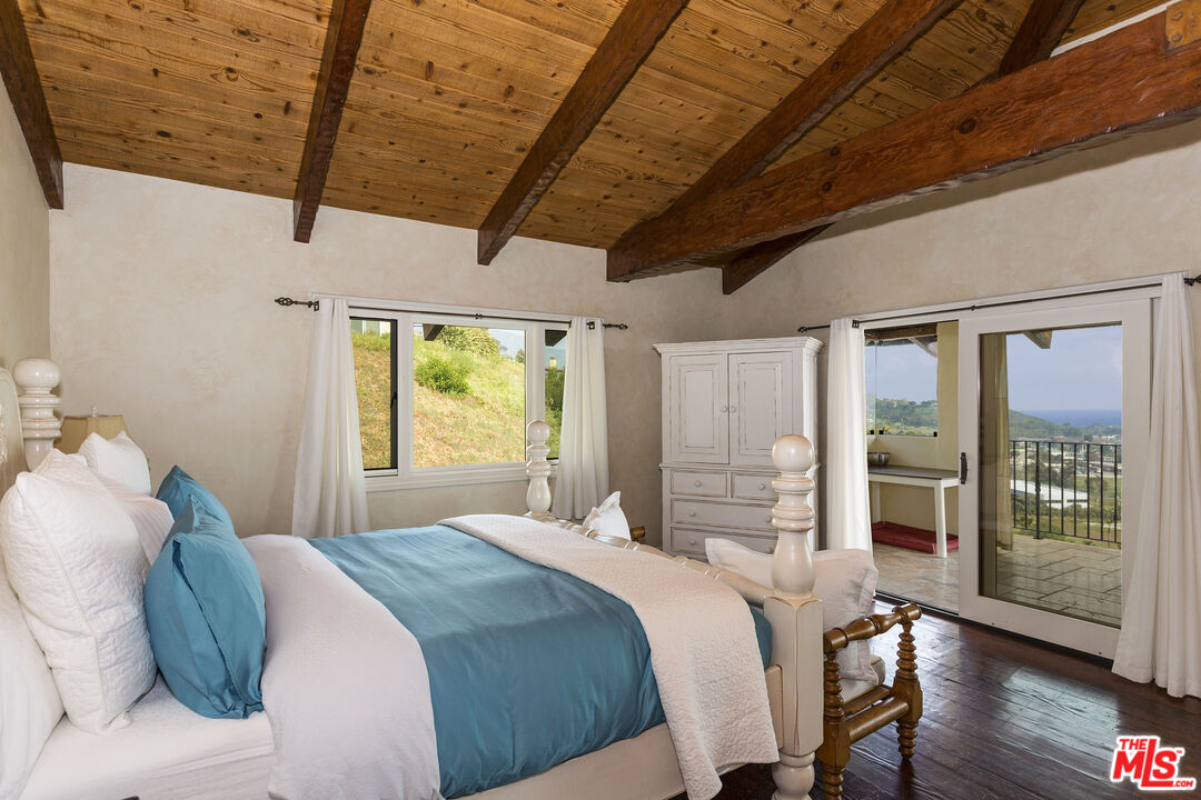 MLS #25610067 image #26