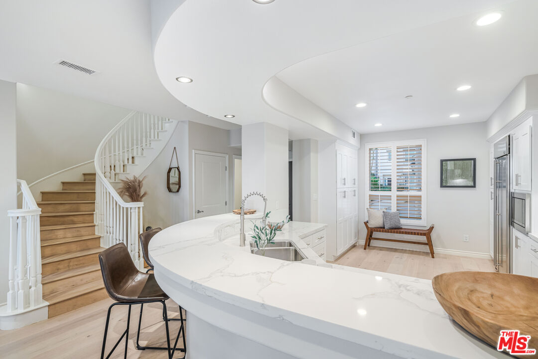 MLS #25610075 image #15