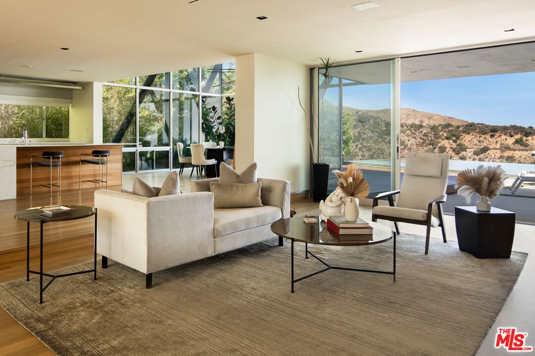 MLS #25610081 image #11