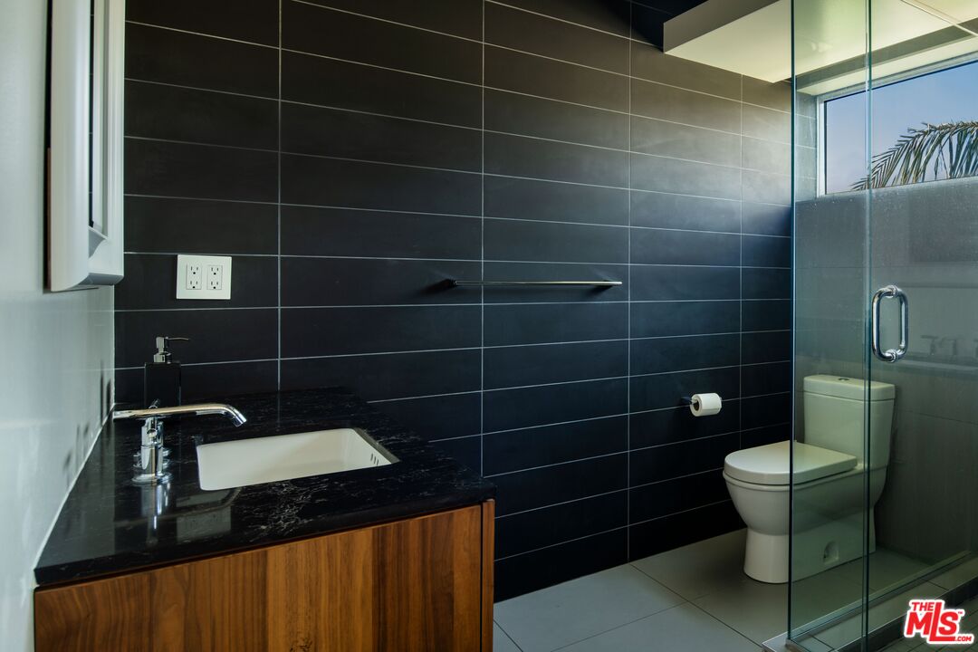 MLS #25610081 image #27