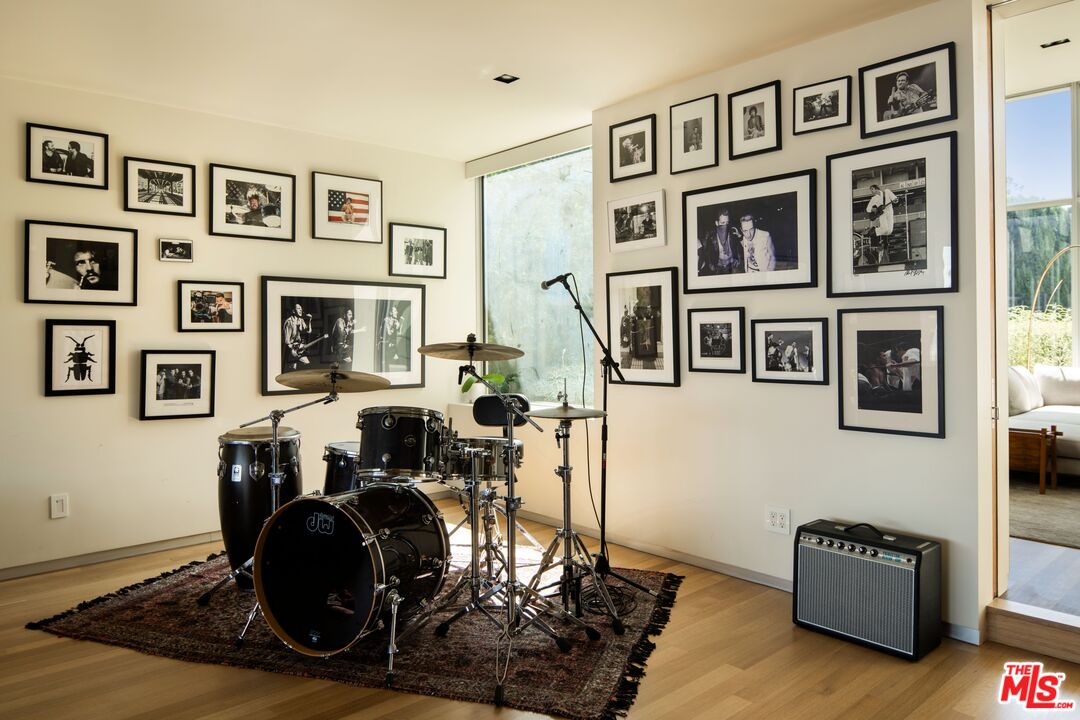 MLS #25610081 image #29