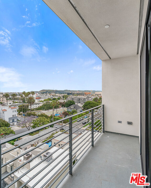 MLS #25610095 image #16