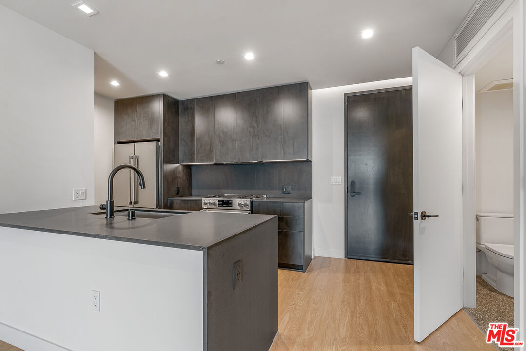 MLS #25610095 image #1