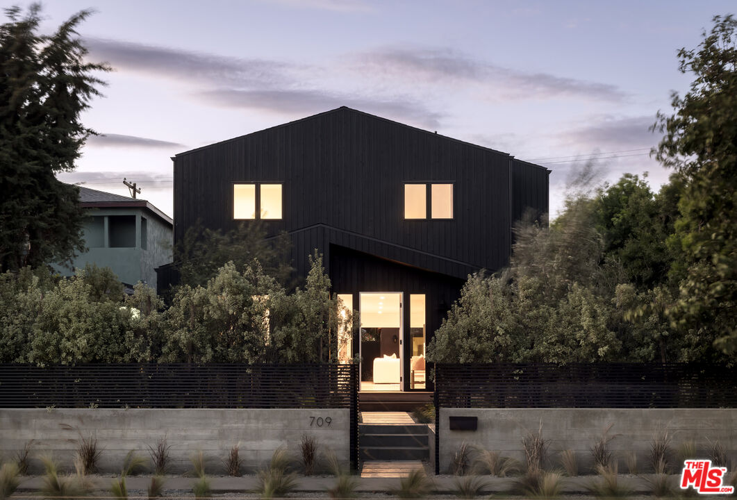 MLS #25610123 image #28