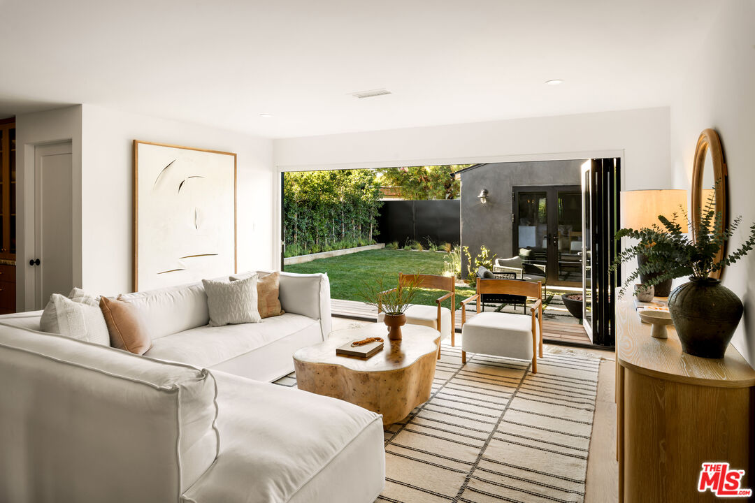 MLS #25610123 image #2