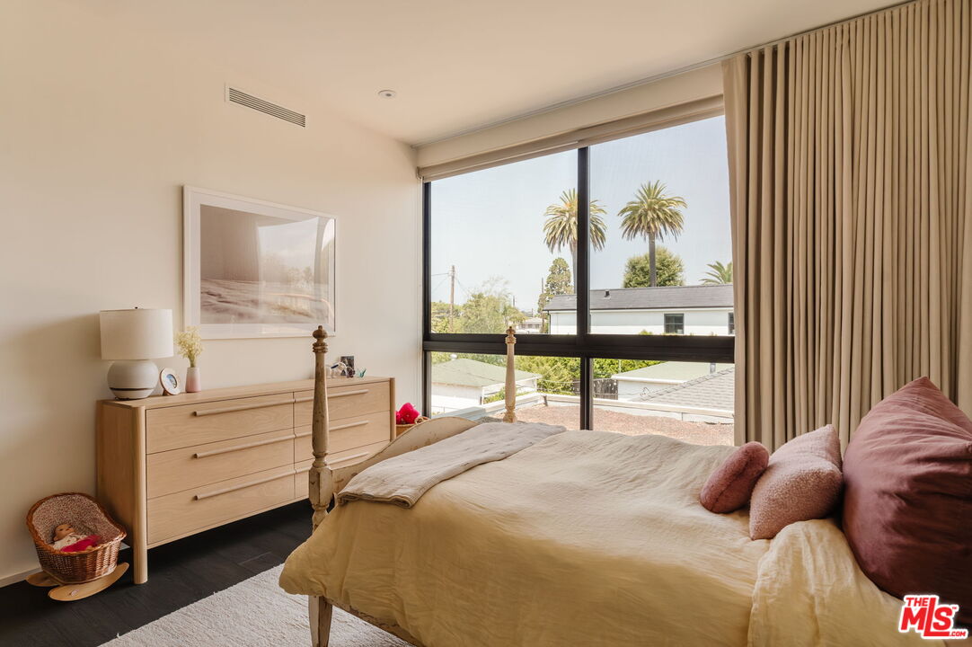 MLS #25610155 image #19