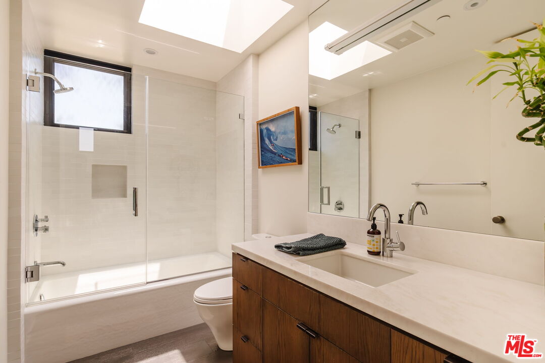 MLS #25610155 image #24