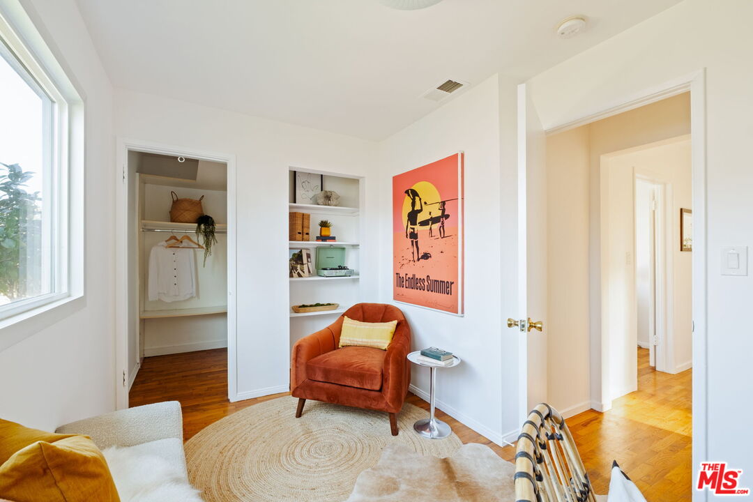 MLS #25610197 image #21