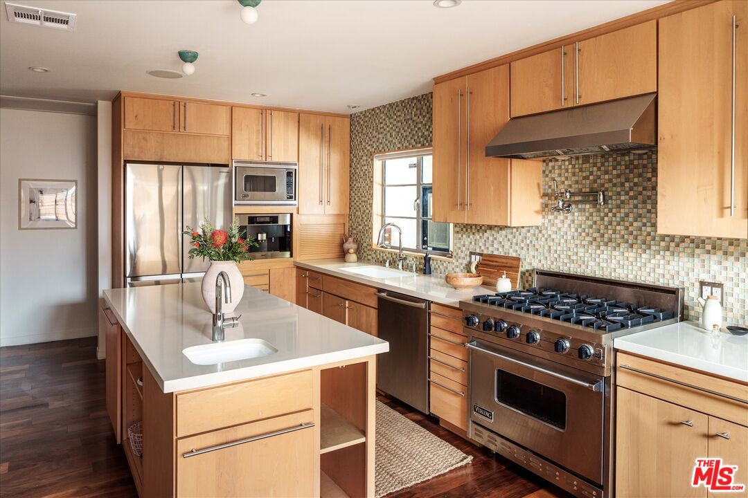 MLS #25610225 image #12