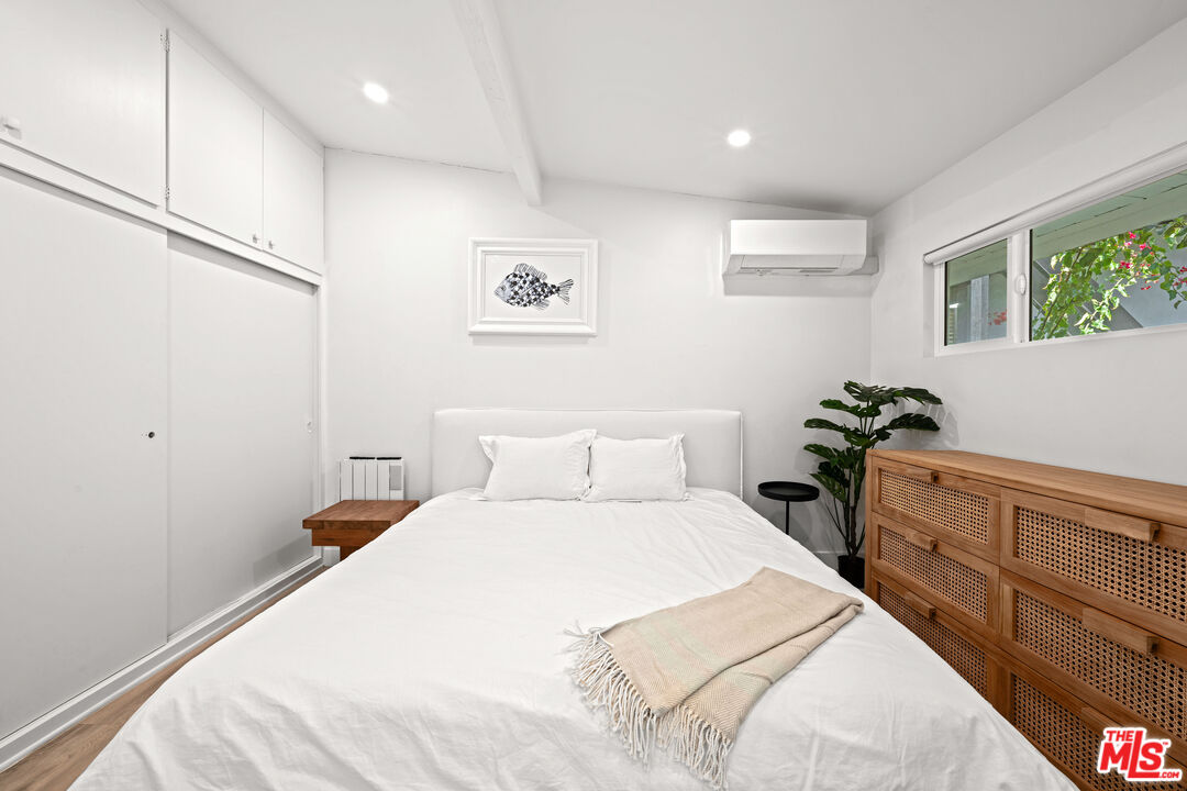 MLS #25610227 image #15