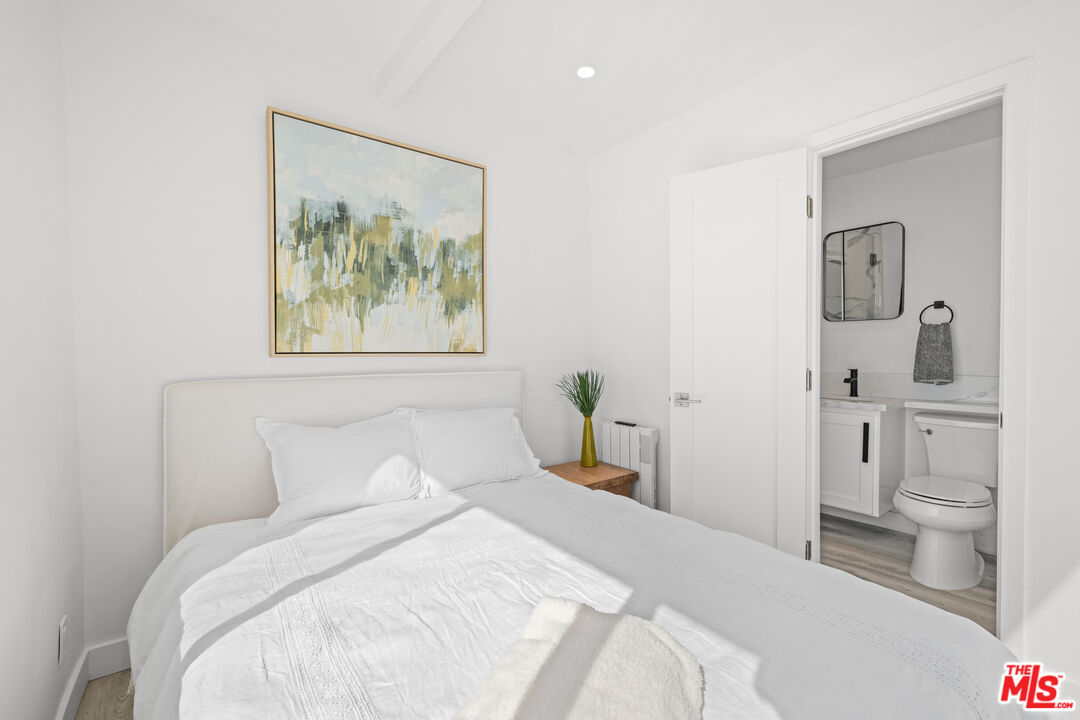 MLS #25610227 image #23