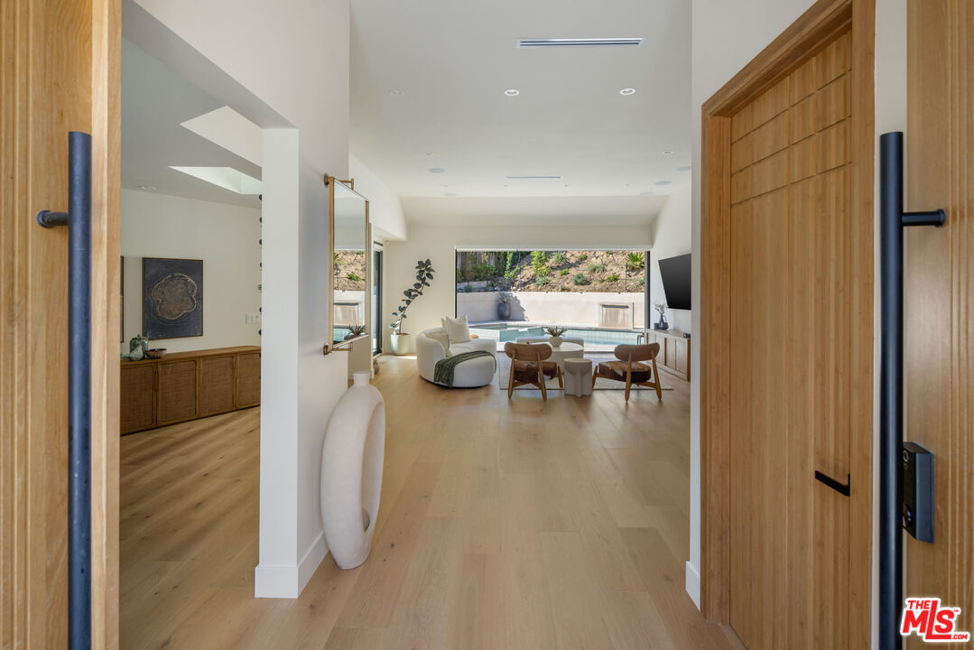 MLS #25610345 image #6