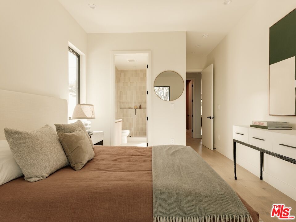 MLS #25610351 image #17