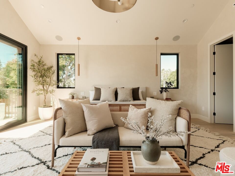 MLS #25610351 image #31