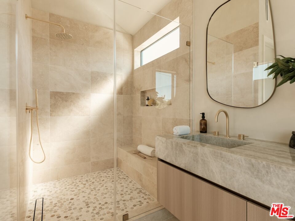 MLS #25610351 image #36