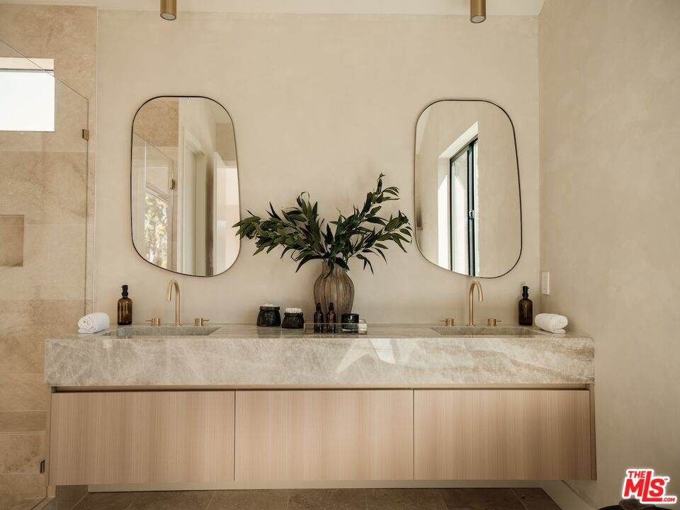 MLS #25610351 image #37