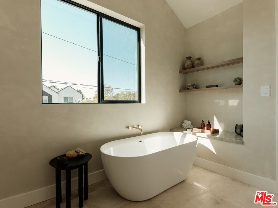 MLS #25610351 image #38