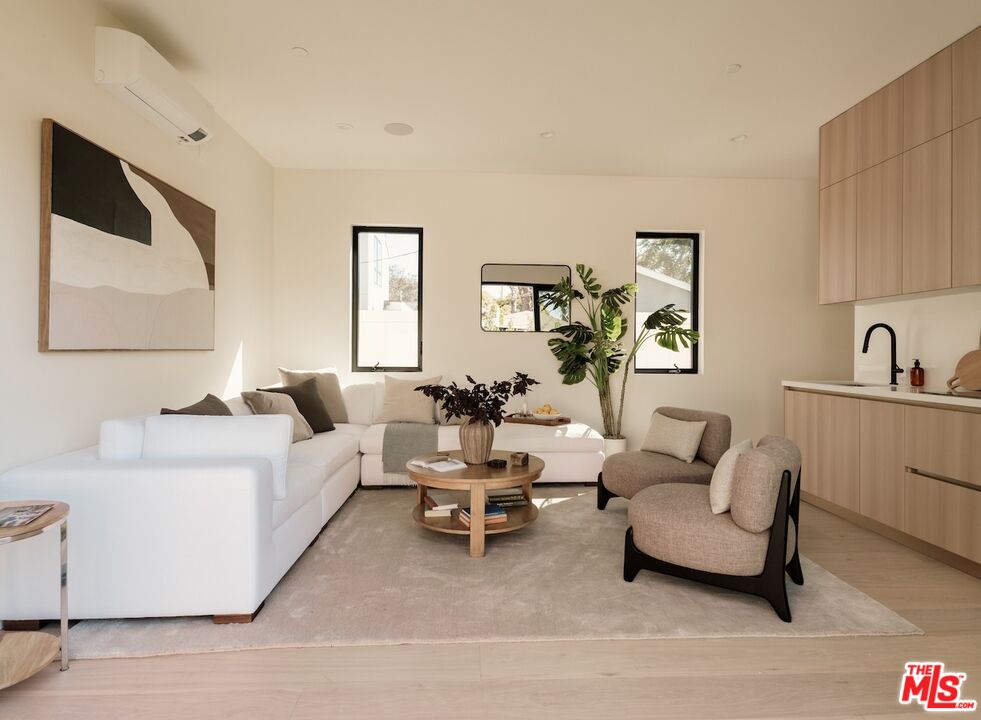 MLS #25610351 image #47