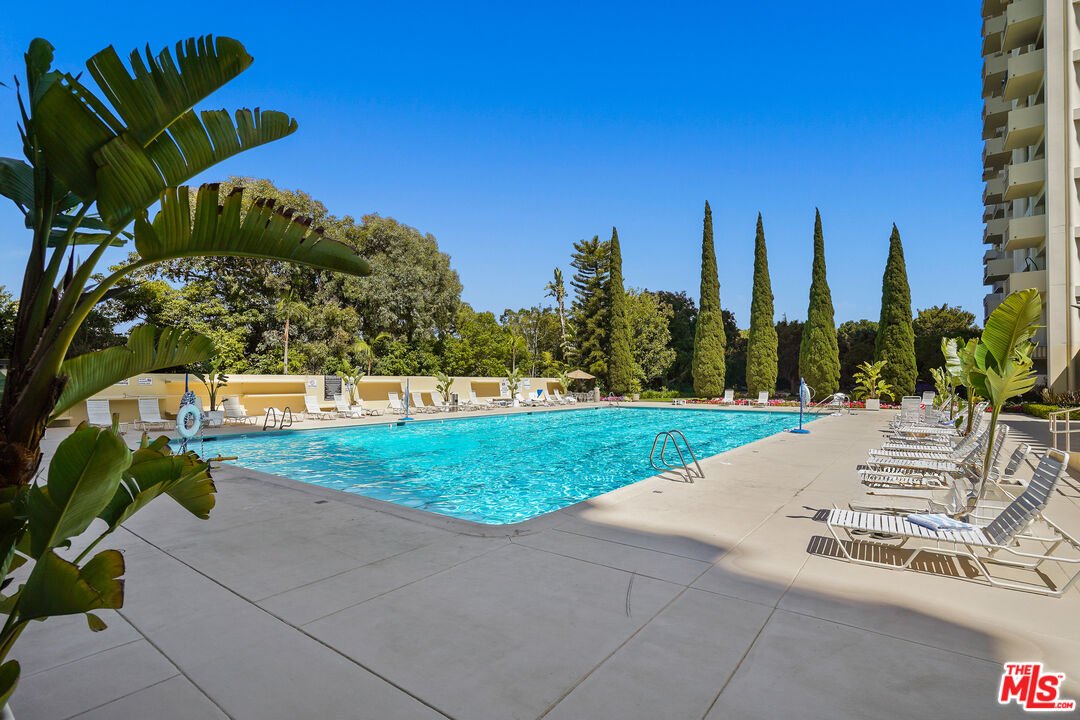 MLS #25610507 image #21