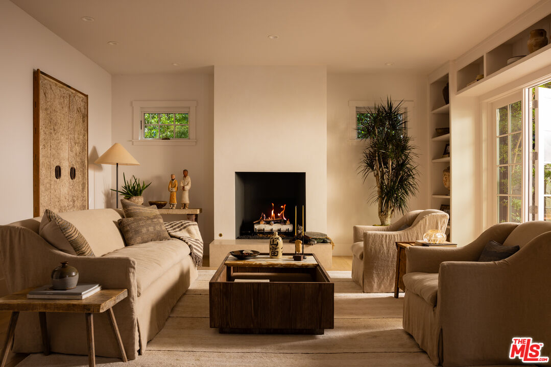 MLS #25610527 image #11