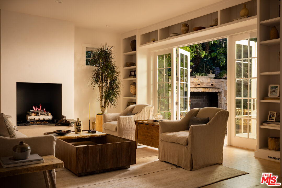 MLS #25610527 image #12