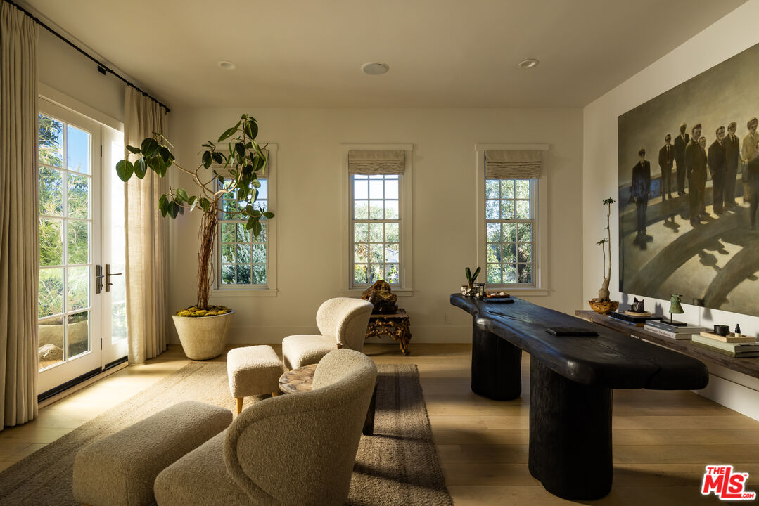 MLS #25610527 image #14