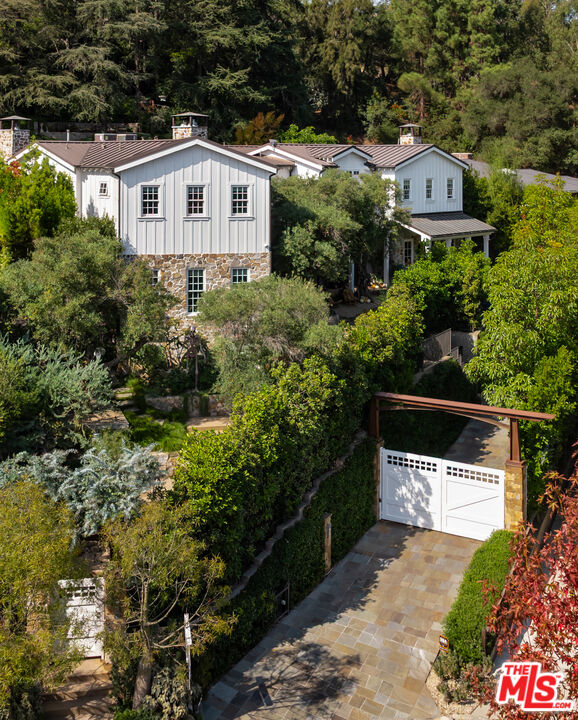 MLS #25610527 image #1