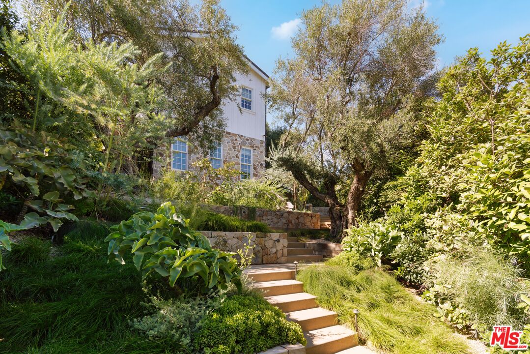 MLS #25610527 image #39