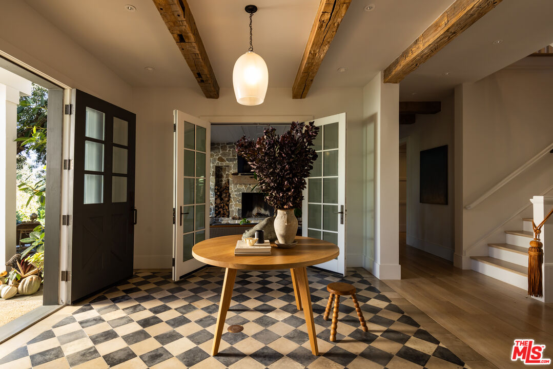 MLS #25610527 image #4