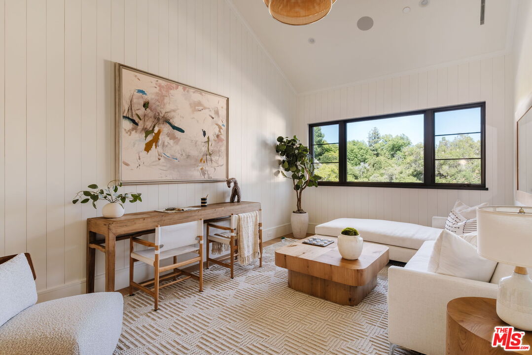 MLS #25610565 image #18