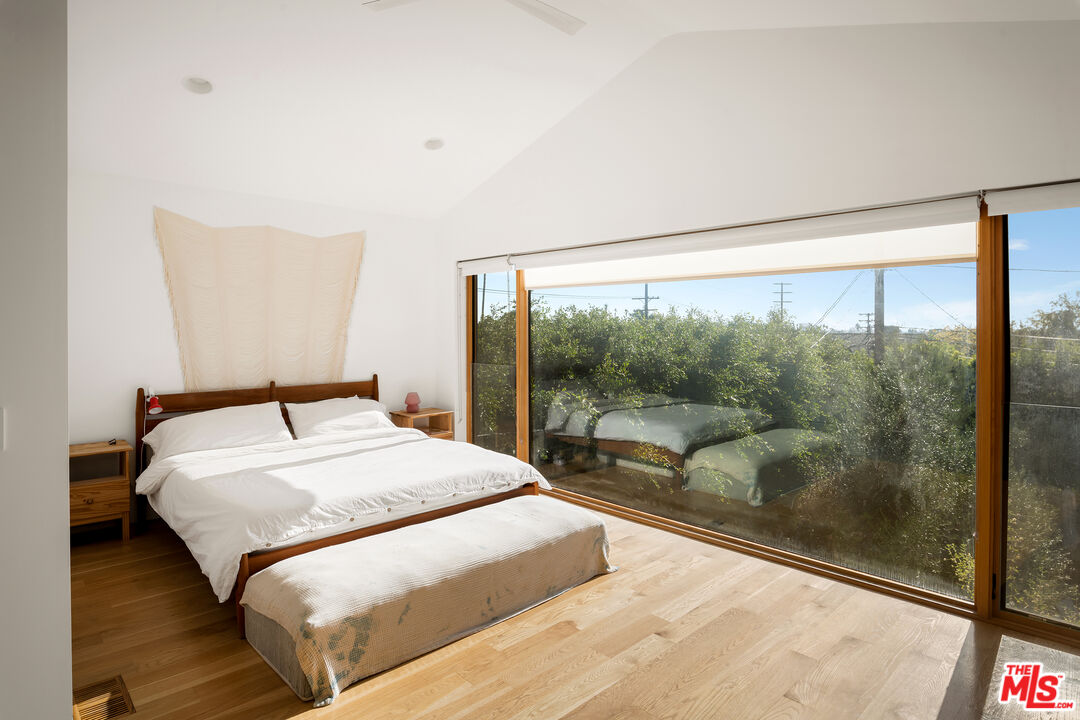 MLS #25610585 image #9