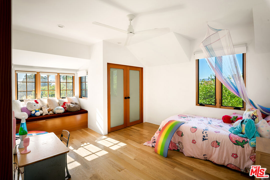 MLS #25610585 image #17