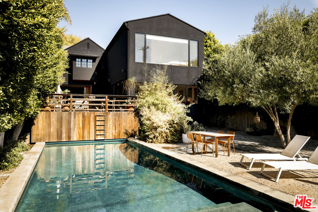 MLS #25610585 image #24