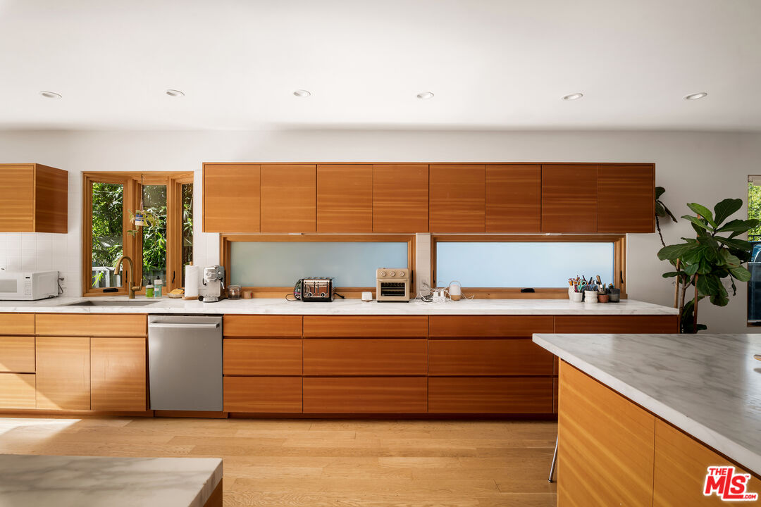 MLS #25610585 image #6